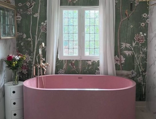 La audaz combinación que la China Suárez eligió para las paredes de su baño