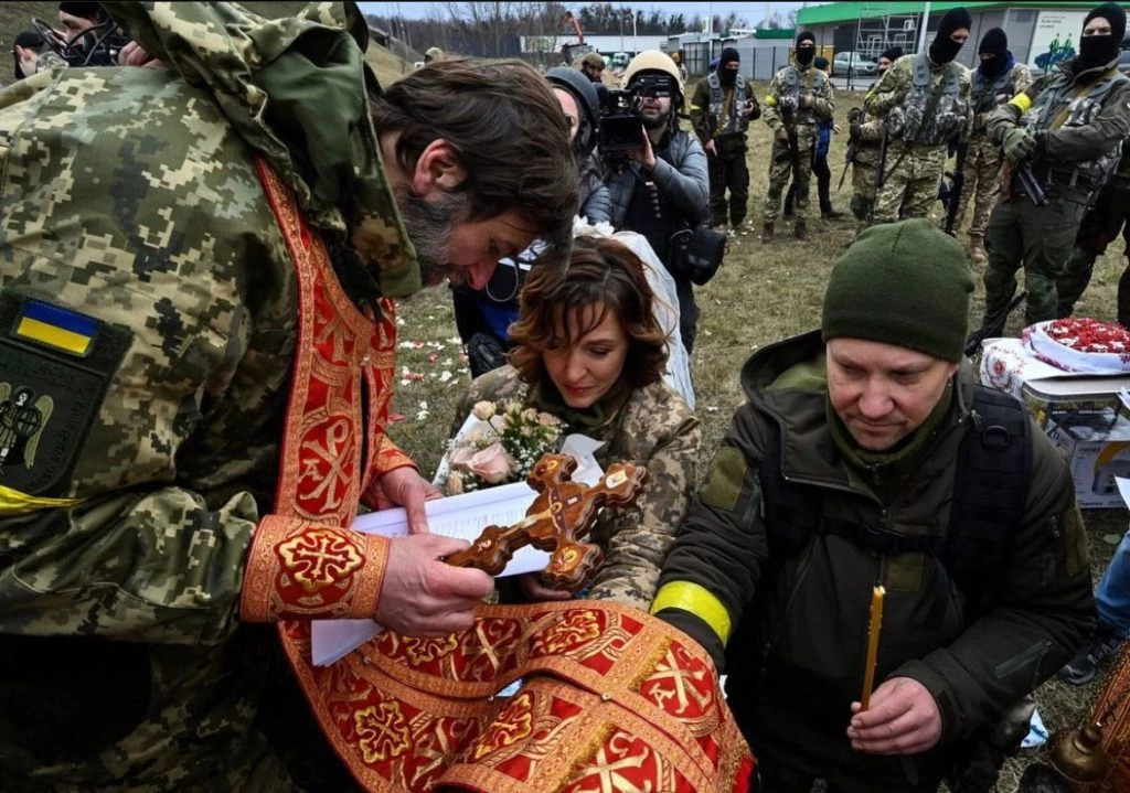  Lesya y Valeriy en su boda en Kiev. FOTO IG