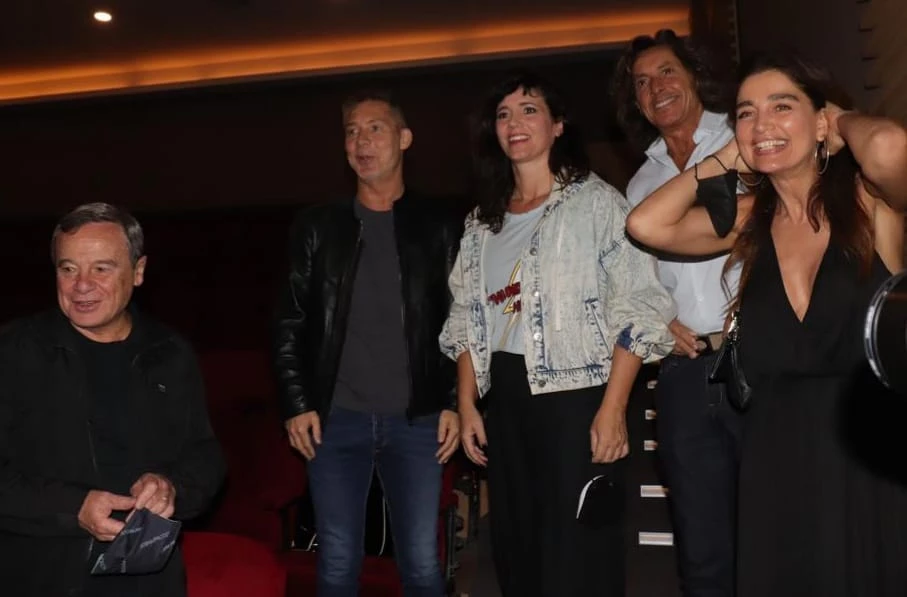 Pablo Codevila, Adrián Suar, Griselda Siciliani, Gustavo Bermúdez y Verónica Varano