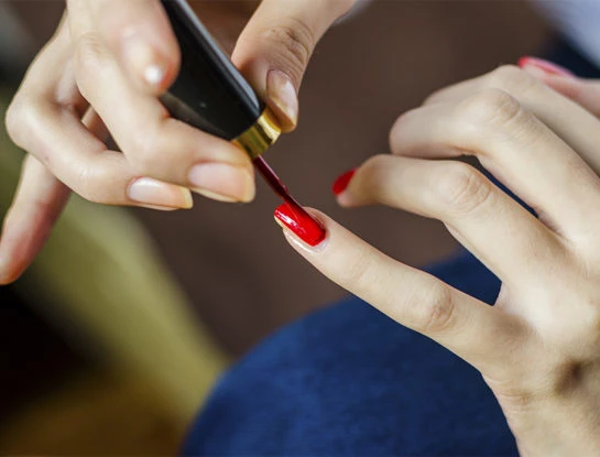 Los mejores trucos para maximizar tu esmalte de uñas