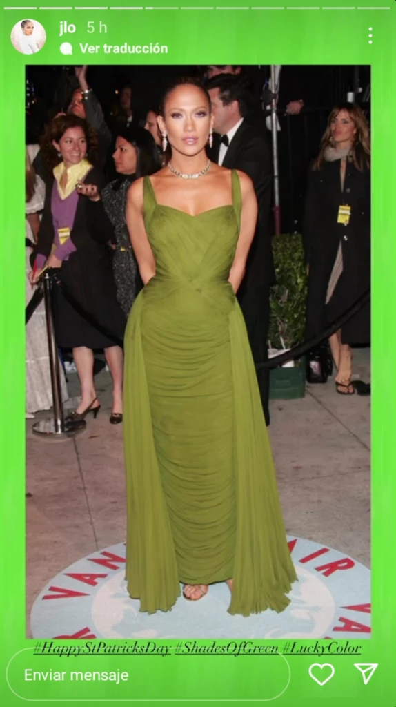 Jennifer López en verde