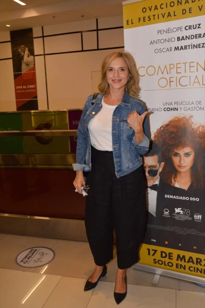Carla Peterson en el estreno de "Demasiado Ego"