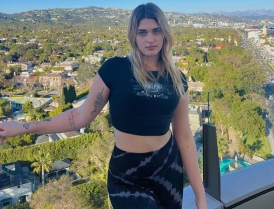 Lollapalooza 2022: Marta Fort sufrió un espantoso accidente "fashion"
