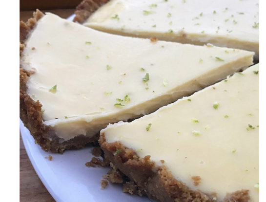 Torta de lima light (apta para amateurs de la pastelería)