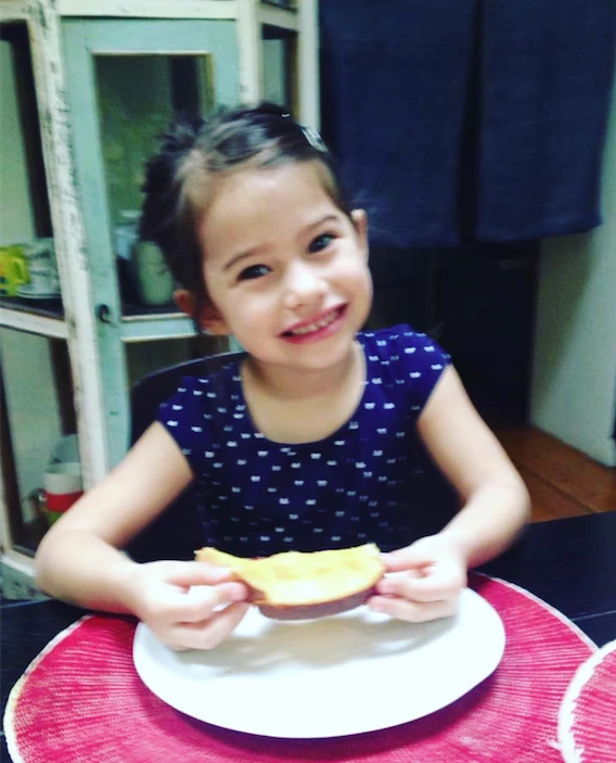 libertad la hija de dolores fonzi y gael garcia bernal