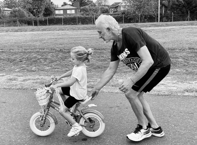 ANDY KUSNETZOFF Y SU HIJA
