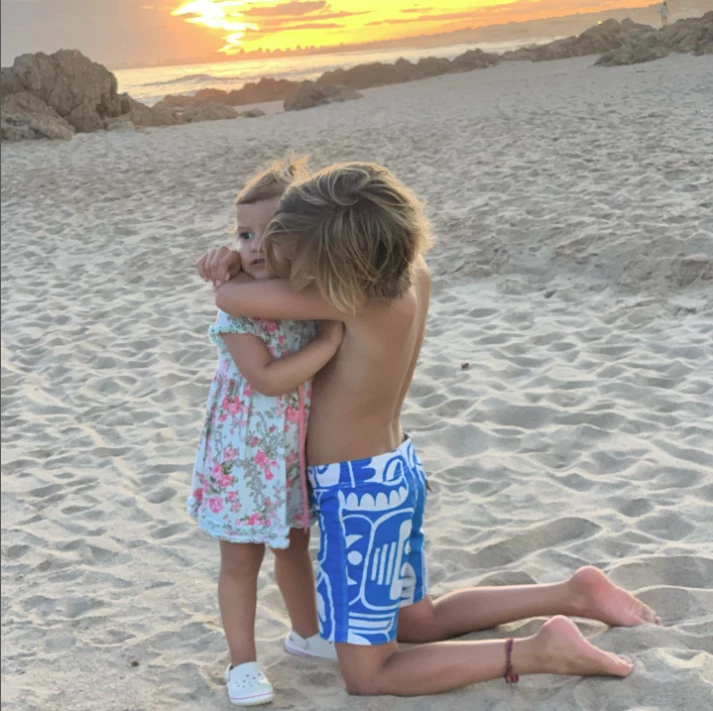 CAROLINA GIMENEZ AUBERT- HIJOS