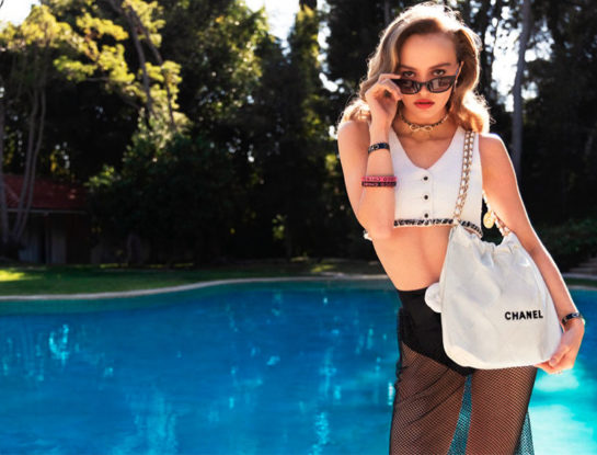 Chanel lanza una nueva cartera y elige a Lily Rose Depp como protagonista de su campaña