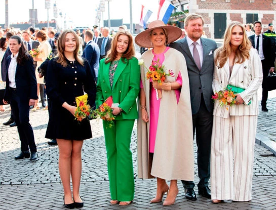 Los estilosos looks de Máxima Zorreguieta y sus hijas Amalia, Alexia y Ariane en el festejo del Día del Rey
