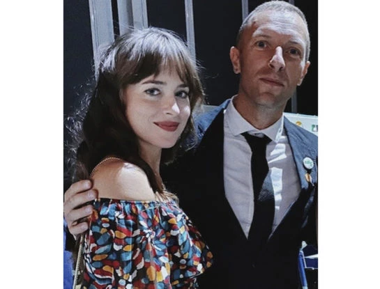 La historia de amor de Dakota Johnson y Chris Martin