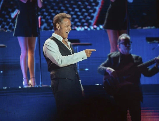 Luis Miguel cumple 53 años: los 9 récords que marcaron la carrera del ídolo mexicano