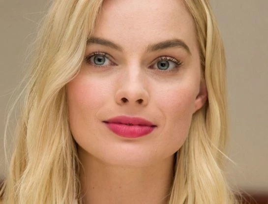 Revelan la millonaria cifra que le pagaron a Margot Robbie por protagonizar la película de Barbie