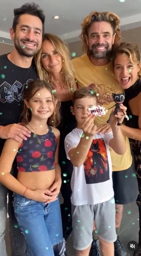 El Tucu López, Sabrina Rojas, hijos de Luciano Castro y Flor Vigna