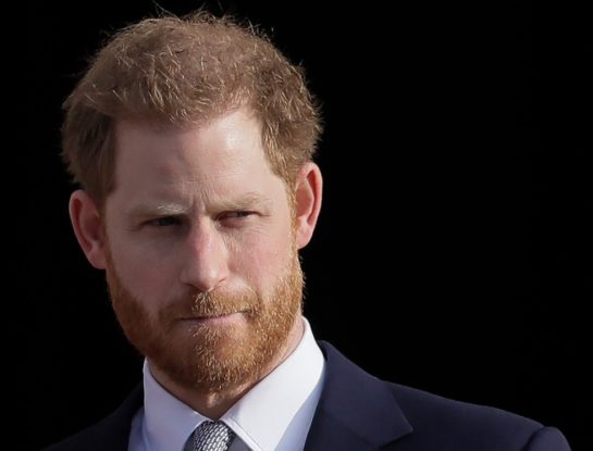 El príncipe Harry reveló en su libro cómo perdió su virginidad