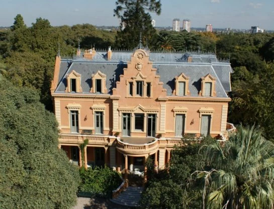 #HistoriasDeCemento: Villa Ocampo, de casona de verano a residencia intelectual de Victoria, una de las grandes protagonistas de la cultura del siglo XX
