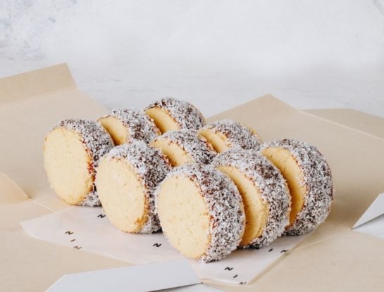 La receta de los alfajores de maicena caseros para disfrutar el 25 de Mayo