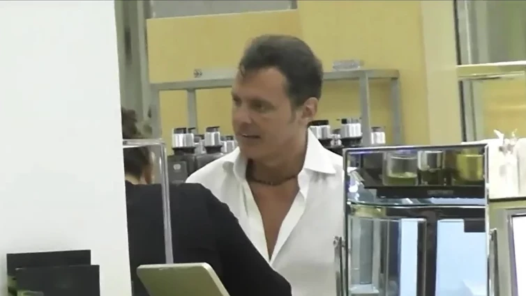 LUIS MIGUEL