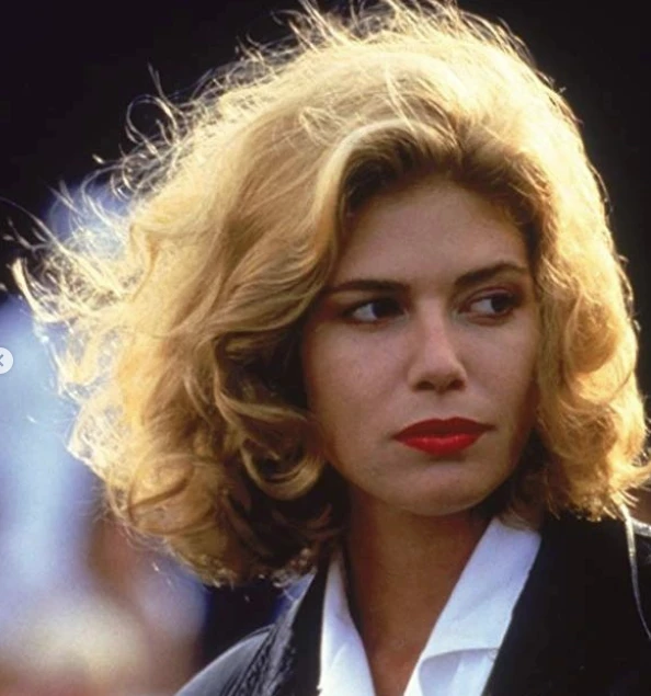 KELLY MCGILLIS