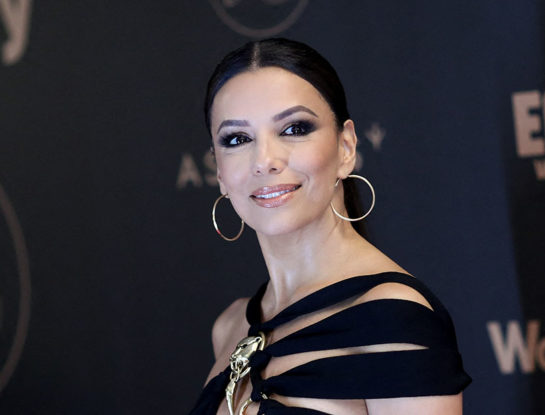 Eva Longoria deslumbró en la red carpet de Cannes con un look jugadísimo