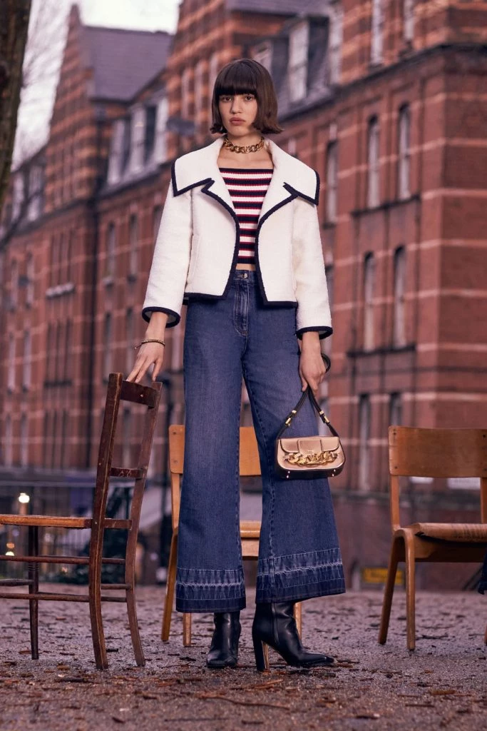 Valentino pre fall 2022