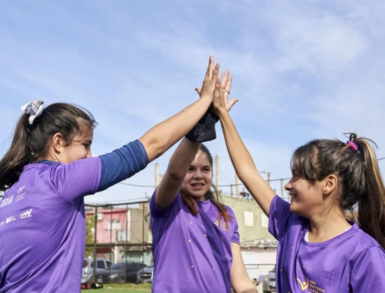 ONU Mujeres encara una iniciativa para empoderar a las adolescentes argentinas