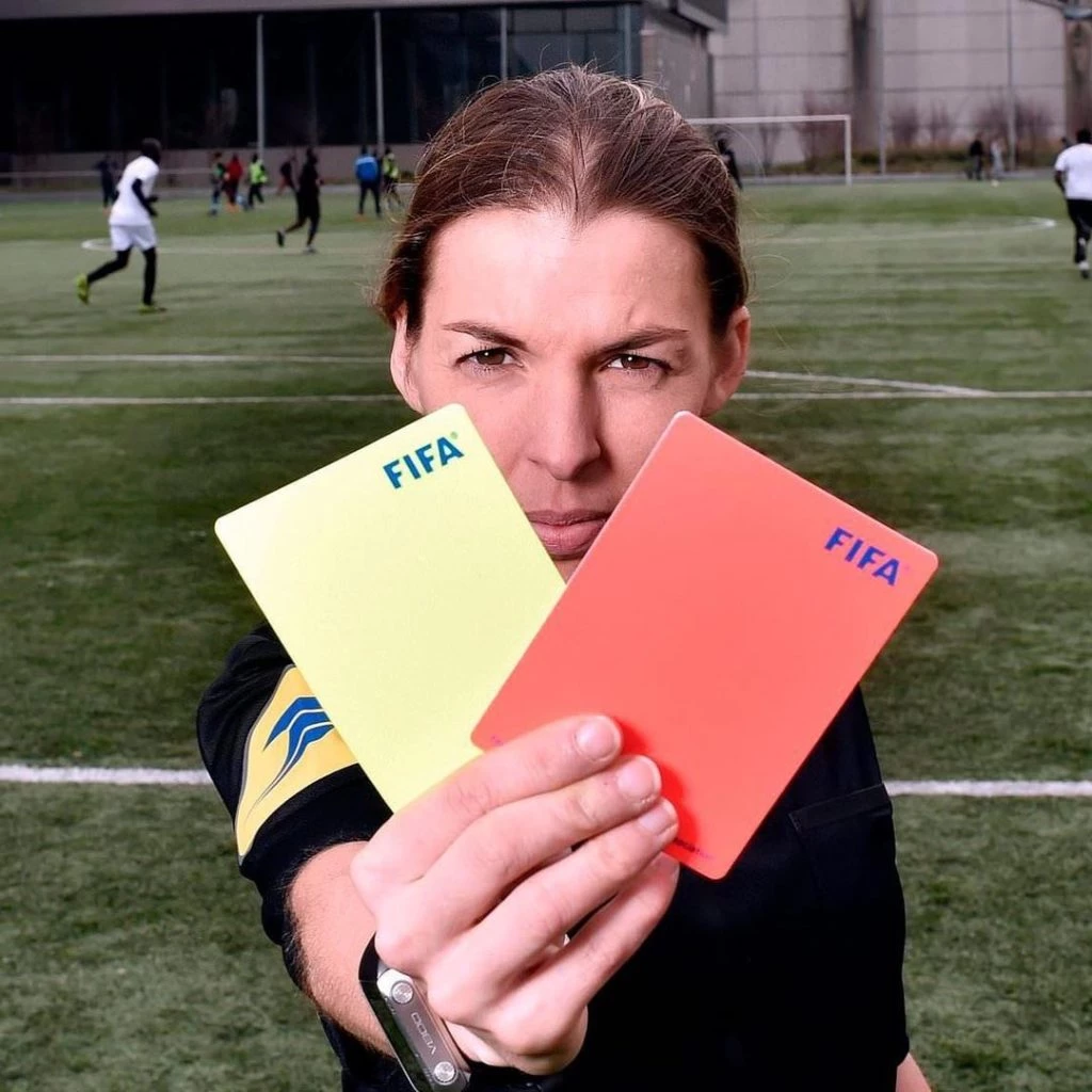 Stephanie Frappart arbitro para el Mundial de Qatar