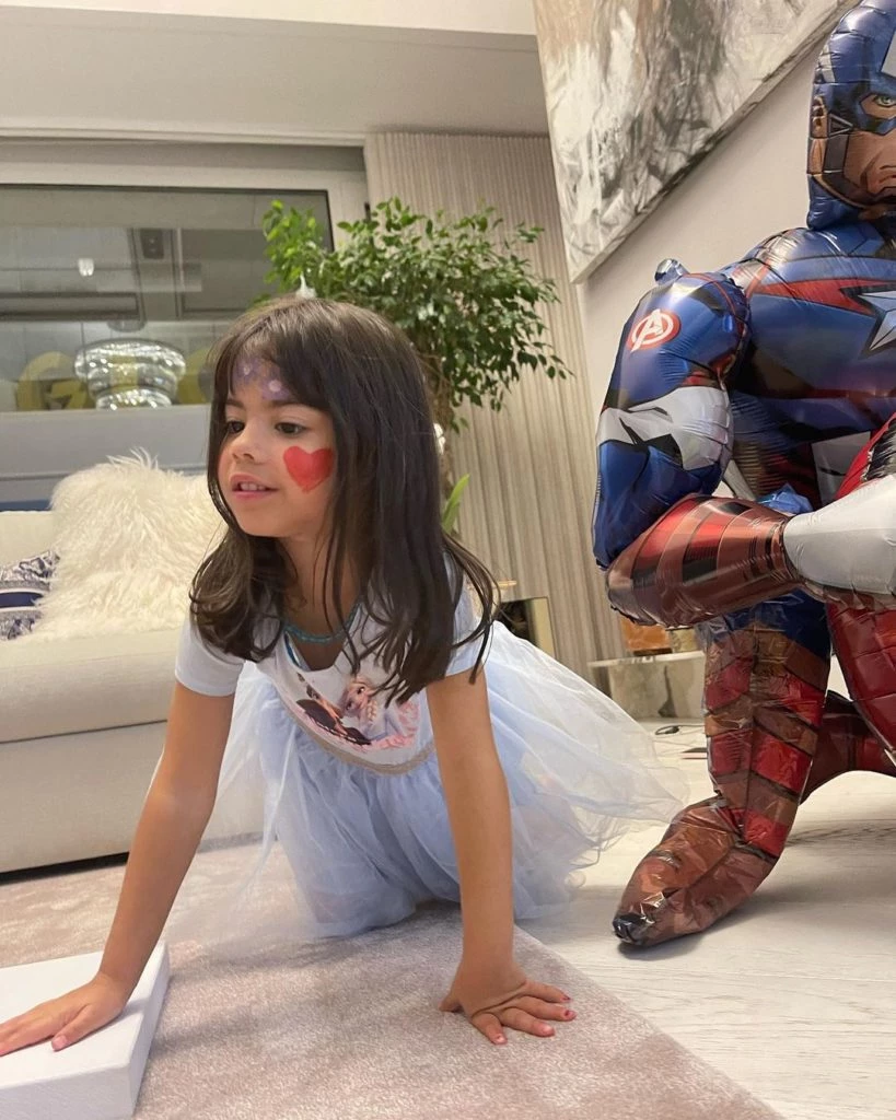 Eva, la melliza de 5 años cumpleañera