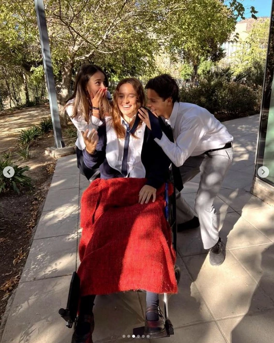 MAXIMO MENEM Y LAURA DE LA FUENTE