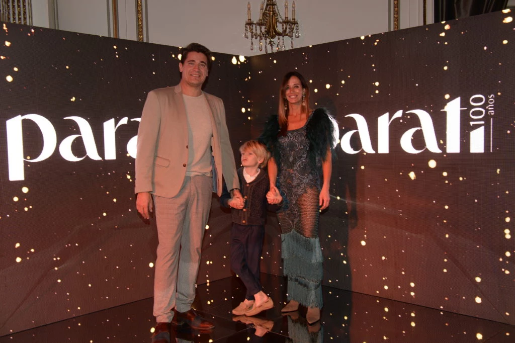 Guillermo Andino con Carolina Prat y su hijo Ramón