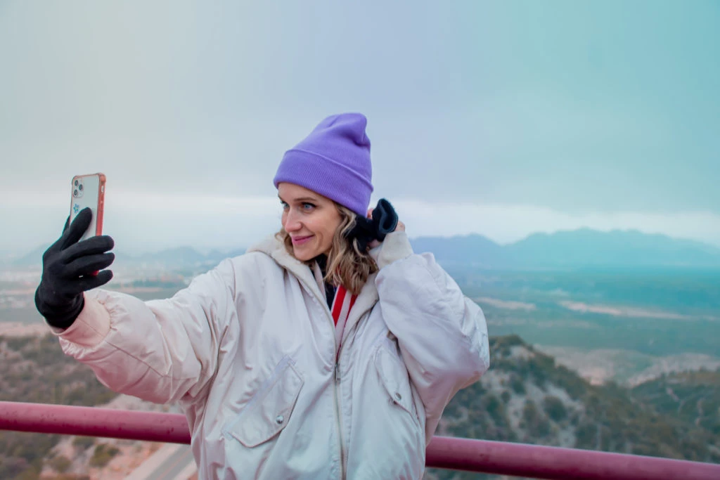 Brenda Gandini y Sabrina Rojas en La Rioja