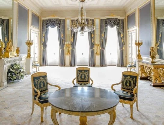 Así es por dentro el Palacio Noordeinde, donde Máxima y Guillermo tienen su oficina: cuenta con coloridos y elegantes ambientes al mejor estilo rococó