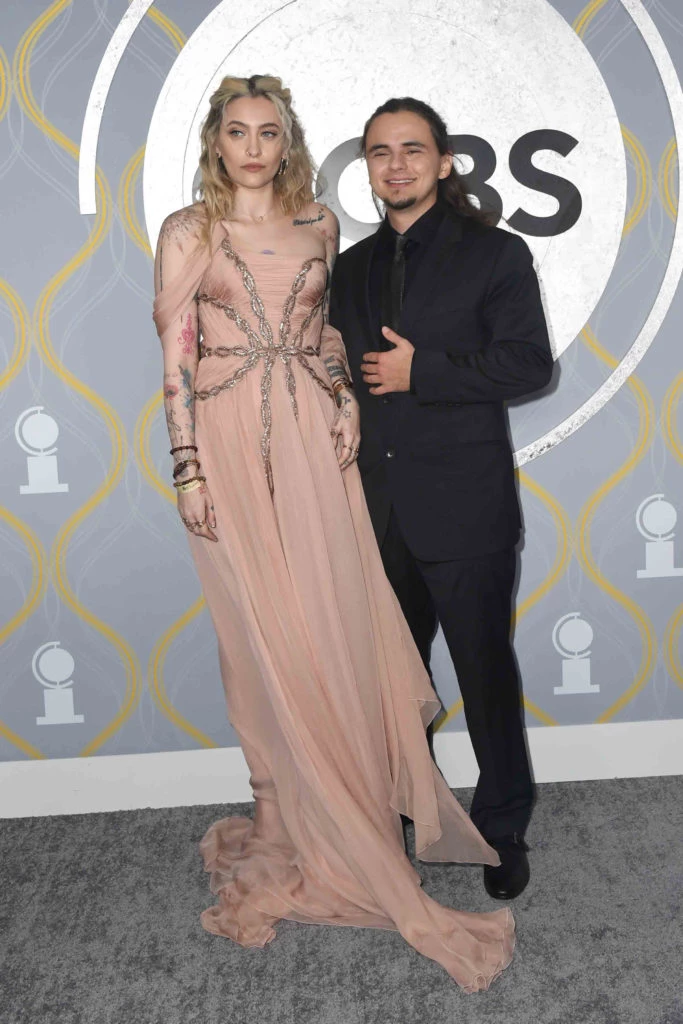 Paris Jackson y Prince Jackson en los Premios Tony