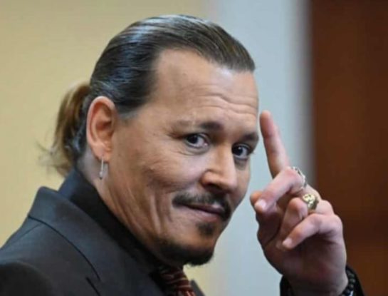 ¡Es otro! Johnny Depp cambió de look para comenzar una nueva etapa en su vida
