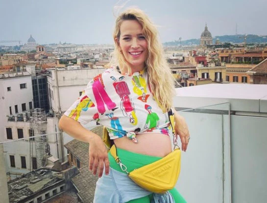 Luisana Lopilato bailó embarazada al ritmo de Tini Stoessel