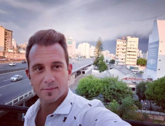 Quién es Matías "Matute" Bertolotti, el meteorólogo de TN: tiene 42 años, es fanático de River y un apasionado de las tormentas
