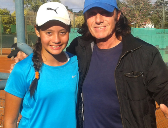 ¡Conmovedor! La foto de Guillermo Vilas en la ceremonia de entrega del título de Andanin, su hija mayor