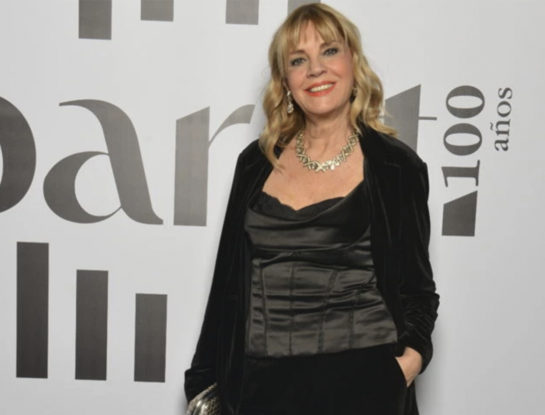 El look super elegante de Teté Coustarot en la Gala Para Ti 100 Años