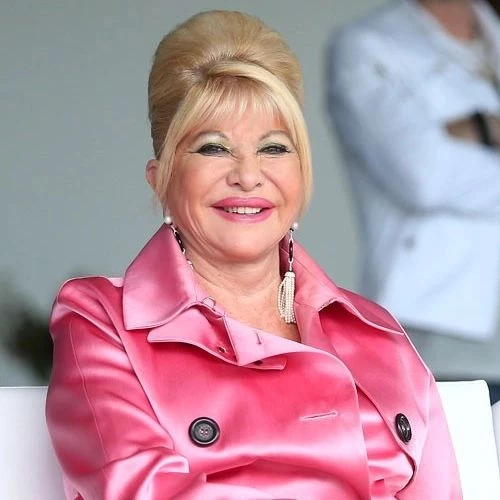 Ivana Trump y su icónico peinado colmena