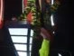 Lali apostó al color con unas botas verde fluo