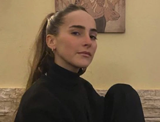 El nuevo look de Ámbar De Benedictis: la hija de Juana Viale eligió un estilo que revela el parecido físico con su mamá y con Marcela Tinayre, su abuela