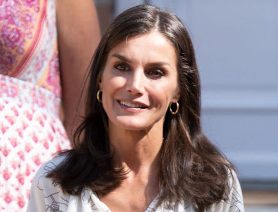 Letizia llevó sus zapatos favoritos y marca la tendencia del verano 2023