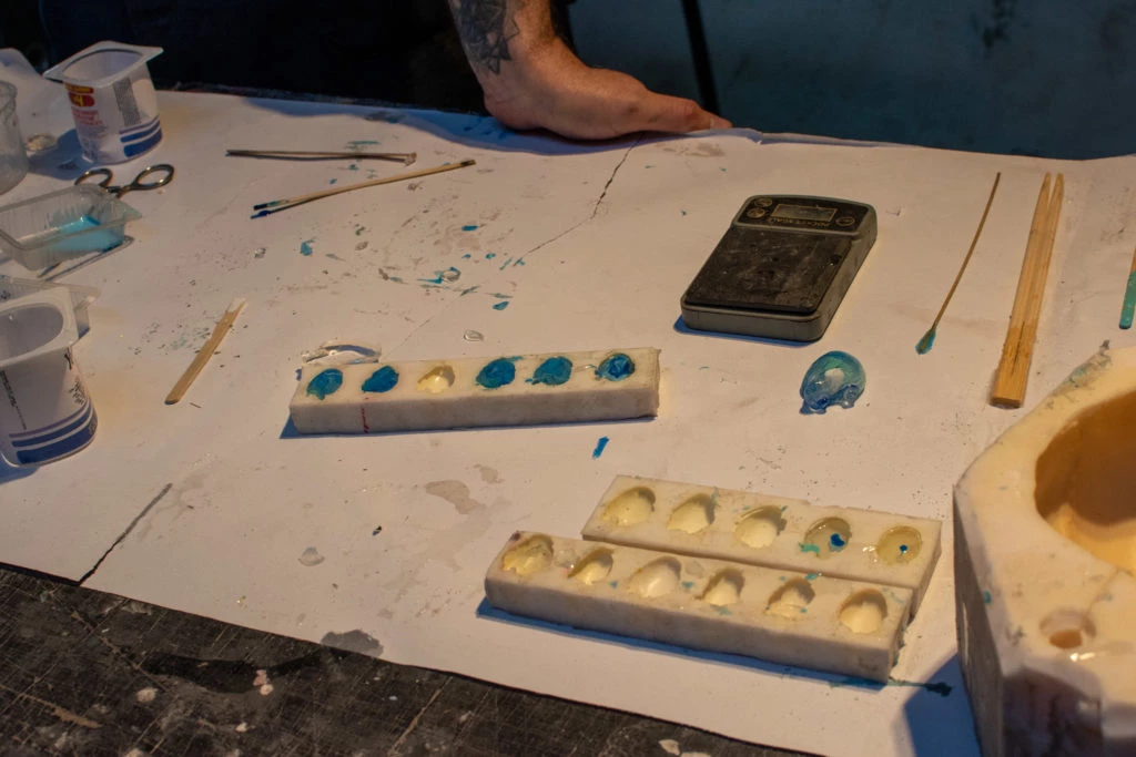 Leandro Sivori en su taller