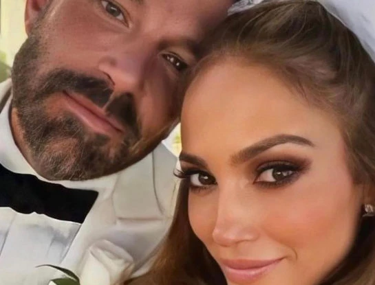 ¡De película! Así fueron los dos vestidos de novia que llevó Jennifer Lopez con Ben Affleck
