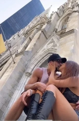 Luciano Castro y Flor Vigna en New York