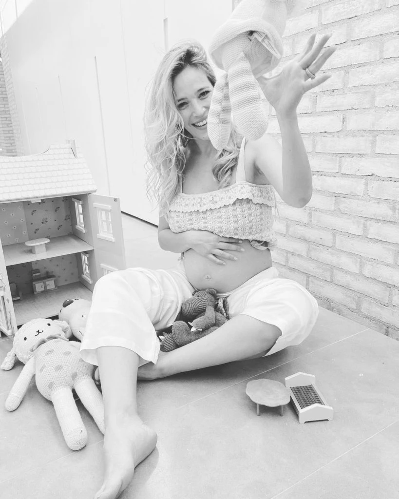 Luisana Lopilato compartió un tierno posteo en la recta final de su embarazo