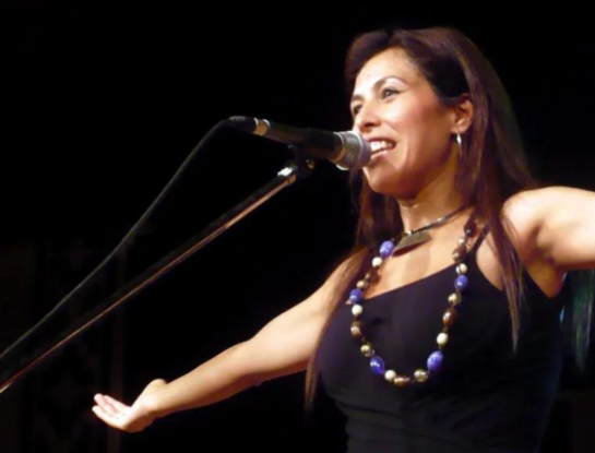 Quién es Roxana Carabajal, la sobrina de Peteco Carabajal a la que su ex le secuestró la hija