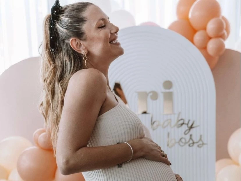 Stephanie Demner se mostró muy ansiosa por el nacimiento de Ari