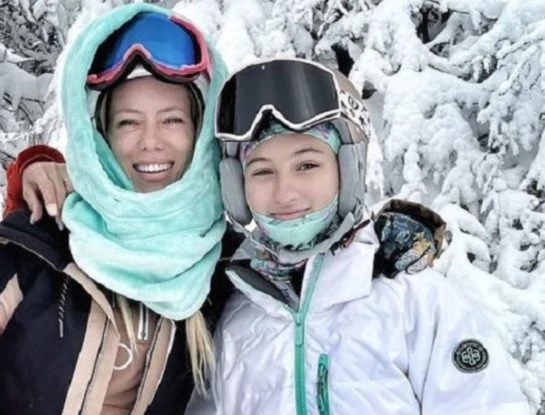 El twinning look de Nicole Neumann y su hija Indiana Cubero