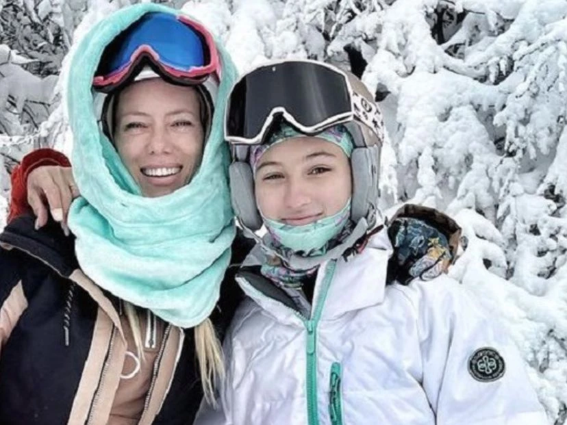 El twinning look de Nicole Neumann y su hija Indiana Cubero