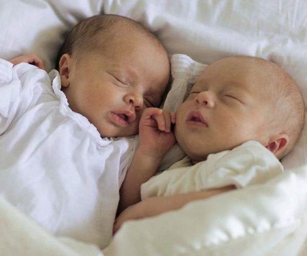 One of the first photos of the Jolie Pitt twins